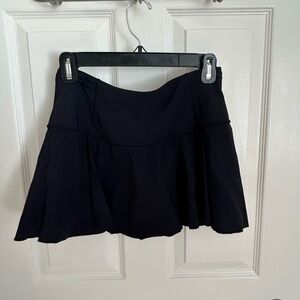 Black lululemon tennis skirt